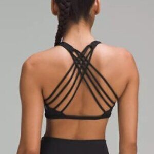 Lululemon Free to Be Bra